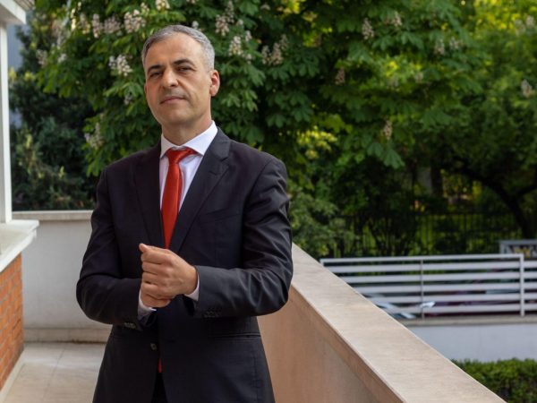 Valentin Bucheru, REMAX Klass, sprijină dezvoltatorii industriali prin intermedierea de soluții mixte: hale IMM combinate cu spații industriale flexibile pentru afaceri adaptabile